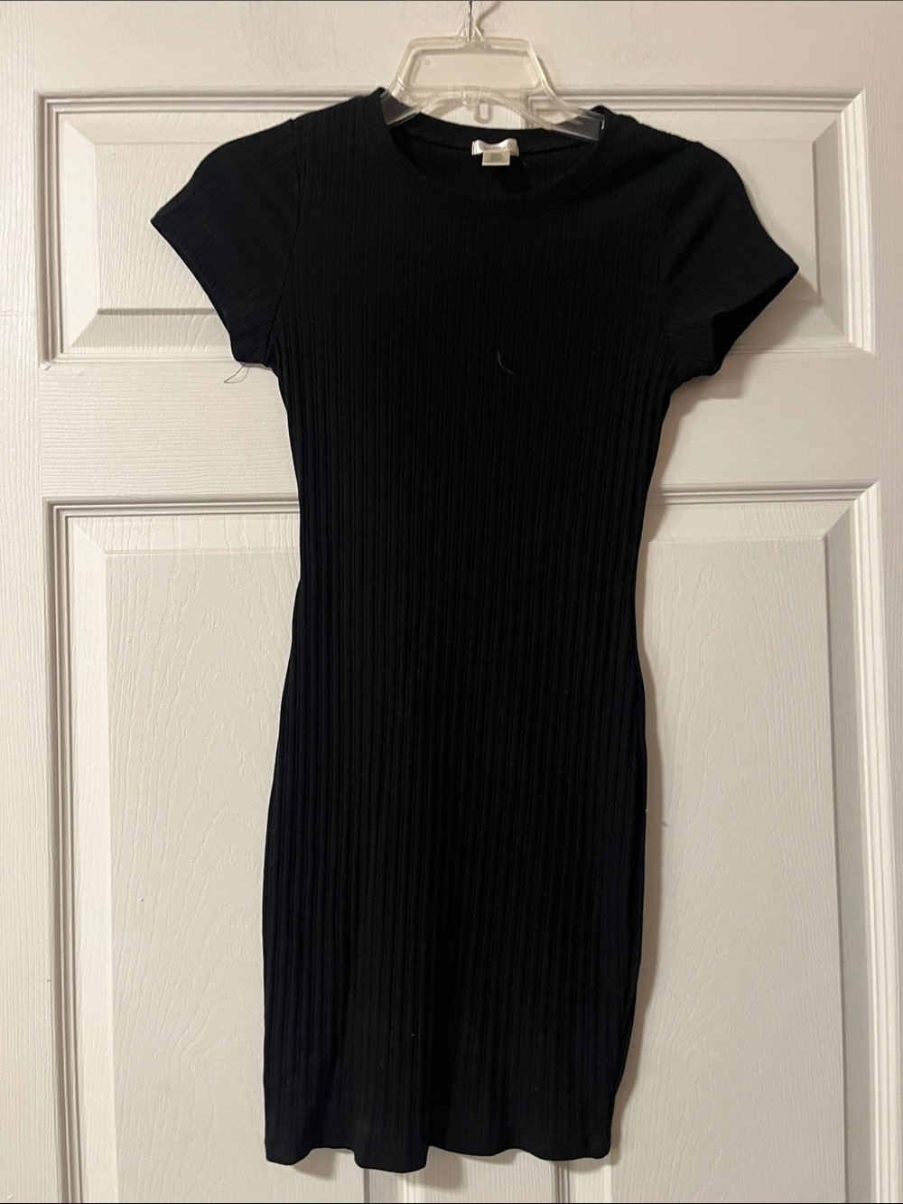 Bozzolo Black Ribbed Short Sleeve Mini Dress